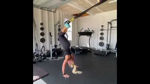 TRX Monday Move 3/8
