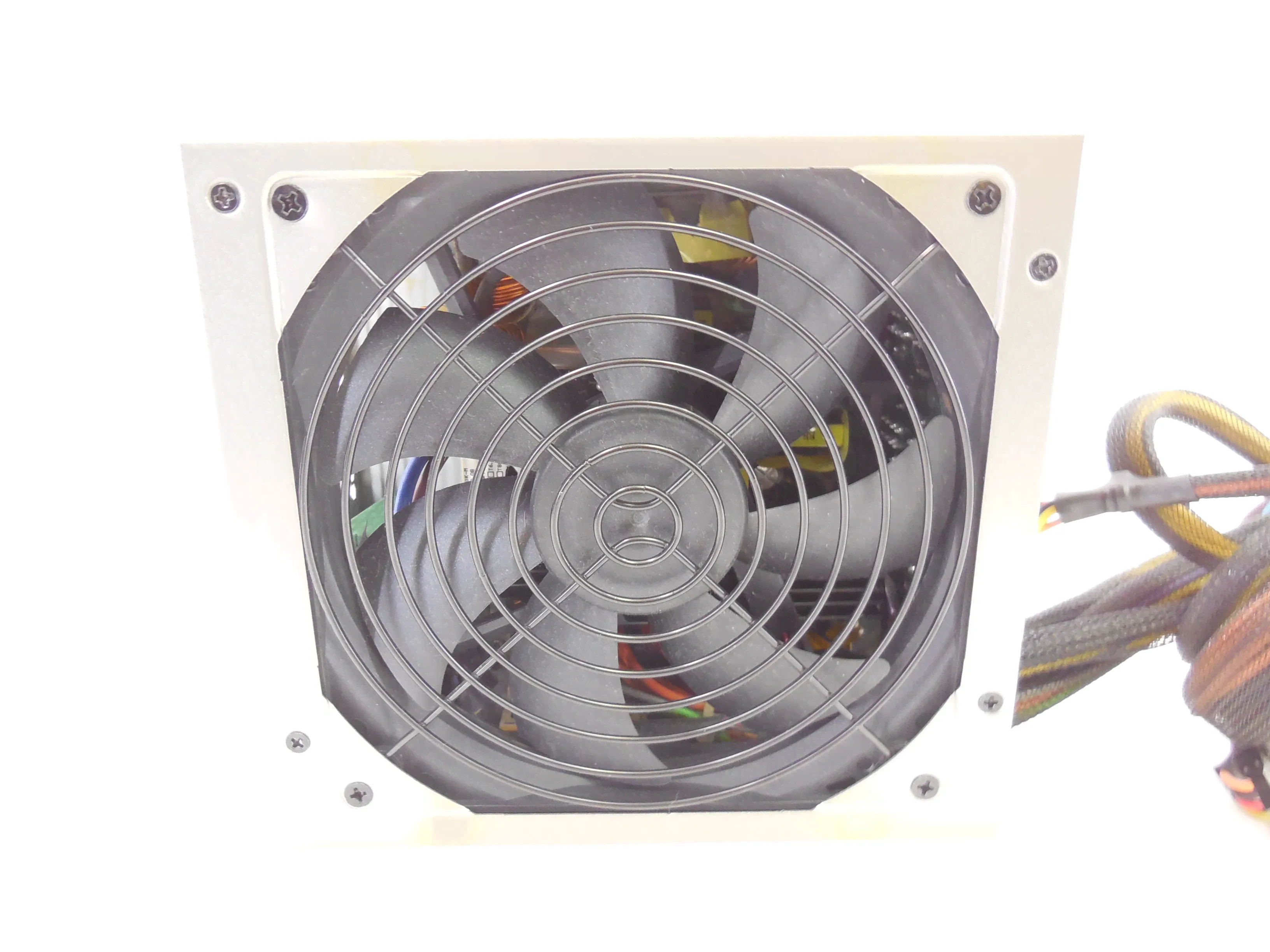 Блок питания Thermaltake TR2 RX TRX-650M 650 Вт-3