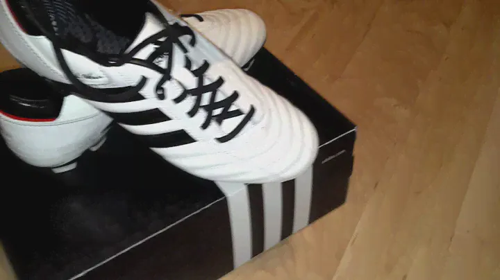 Soccer-22: ADIDAS adiNOVA II TRX FG (WHITE on BLACK)