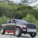 🛍 Модель автомобиля из сплава 1:32 Новая Модель Dodge Ram Trx пикапа модель с запасными шинами звук светильник игрушка